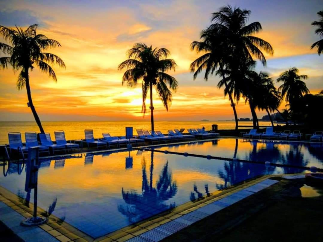 Apartamento Tanjung Tuan Regency Port Dickson 1 Carpark Exterior foto